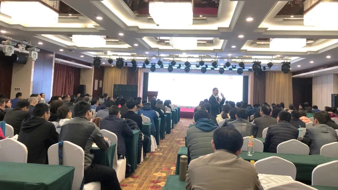 2.webp.jpg 2.webp.jpg